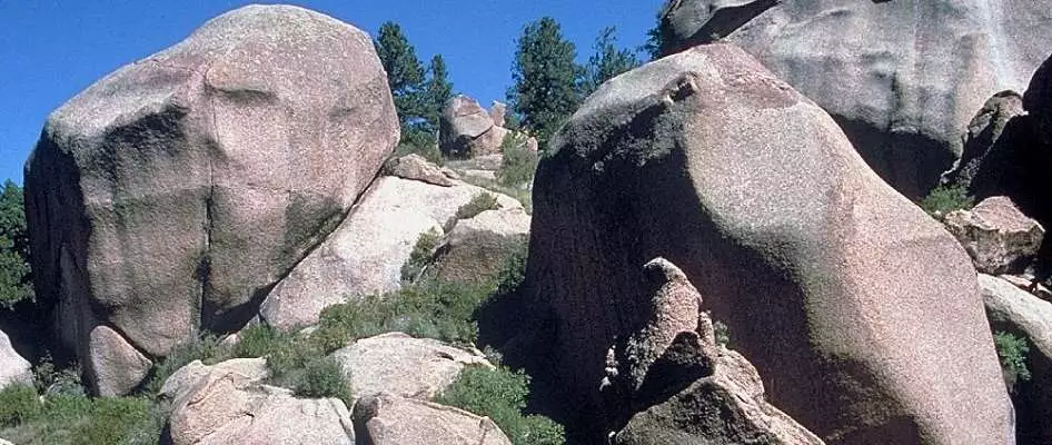 Granit Oluşumu ve Jeolojik Yapısı