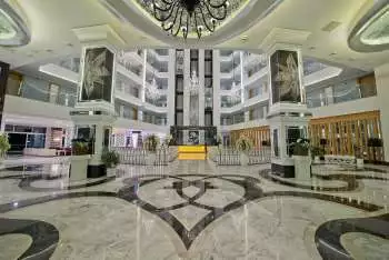 Q Premium Resort Hotel